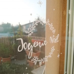 gabarit dessiner sur les vitres avec des poscas