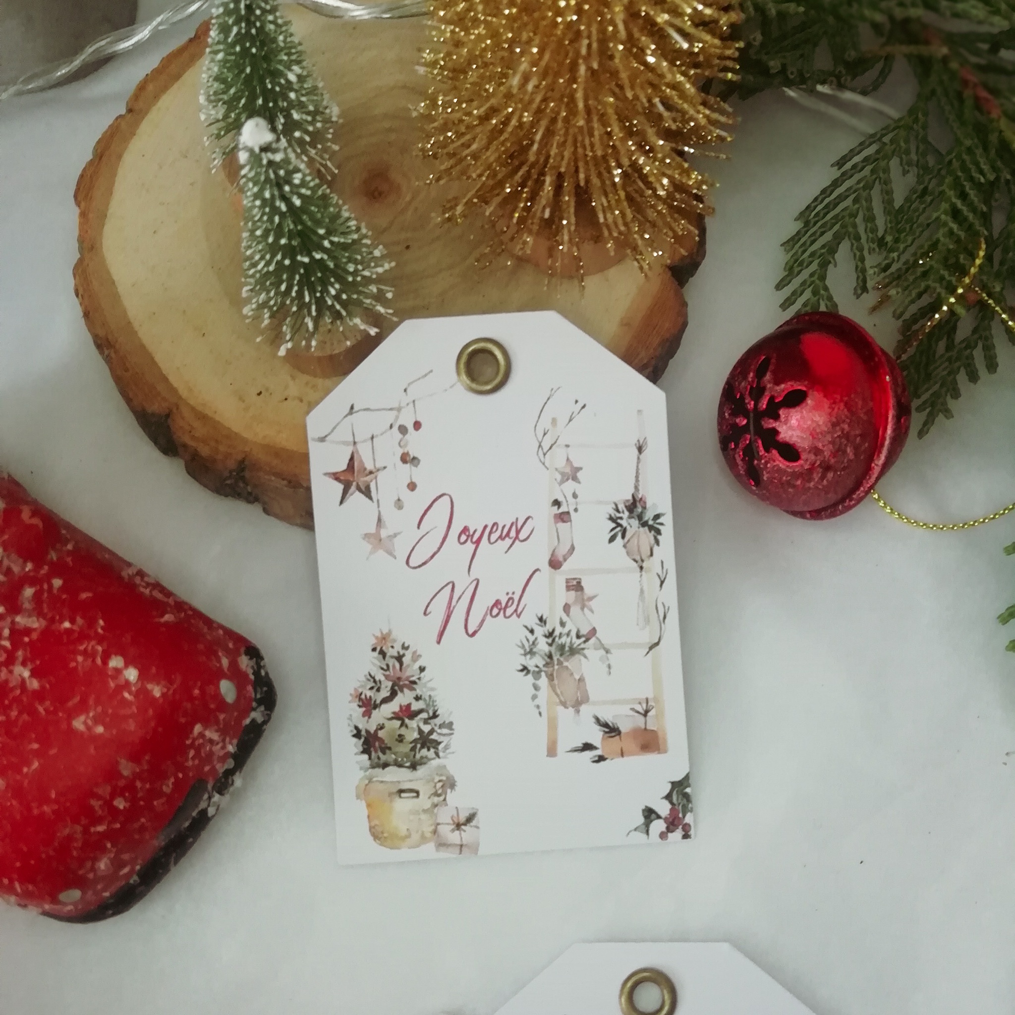 étiquettes cadeau Noël magique